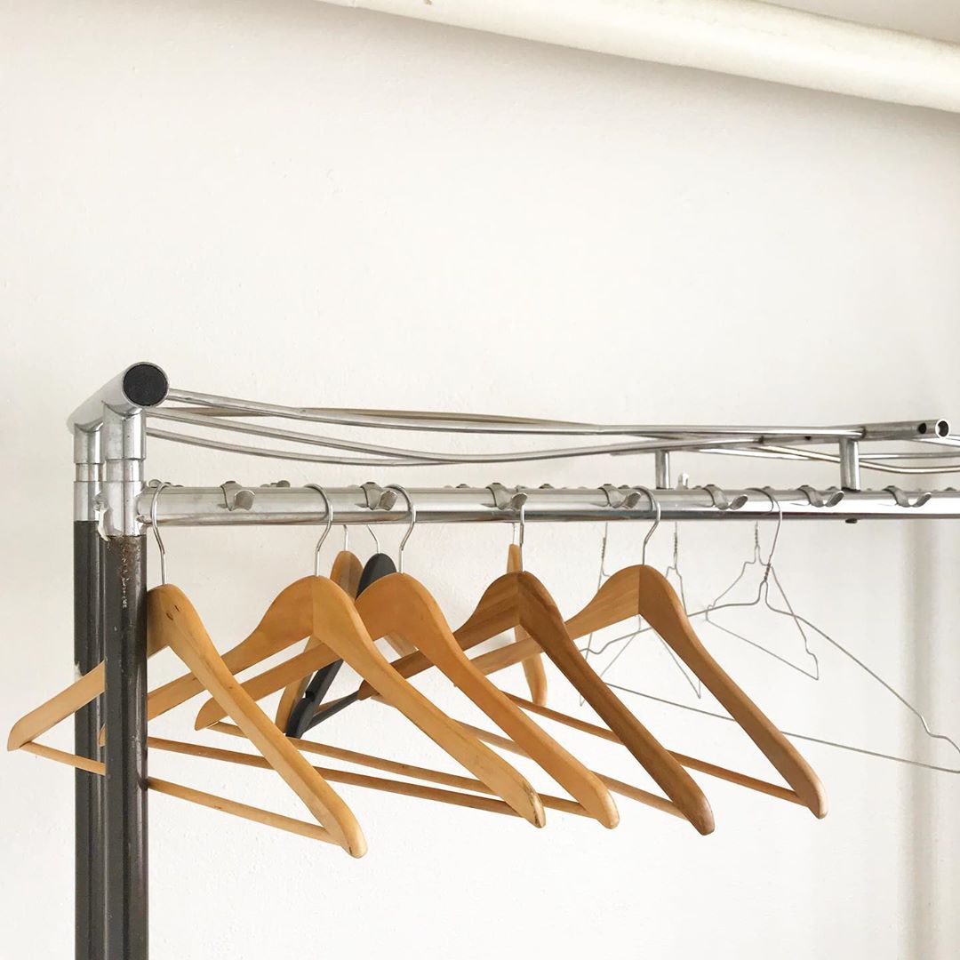 Timbul_Fashion_Hangers